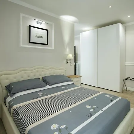 Mamo Florence - Leoni Di Firenze Apartments Buitenkant foto